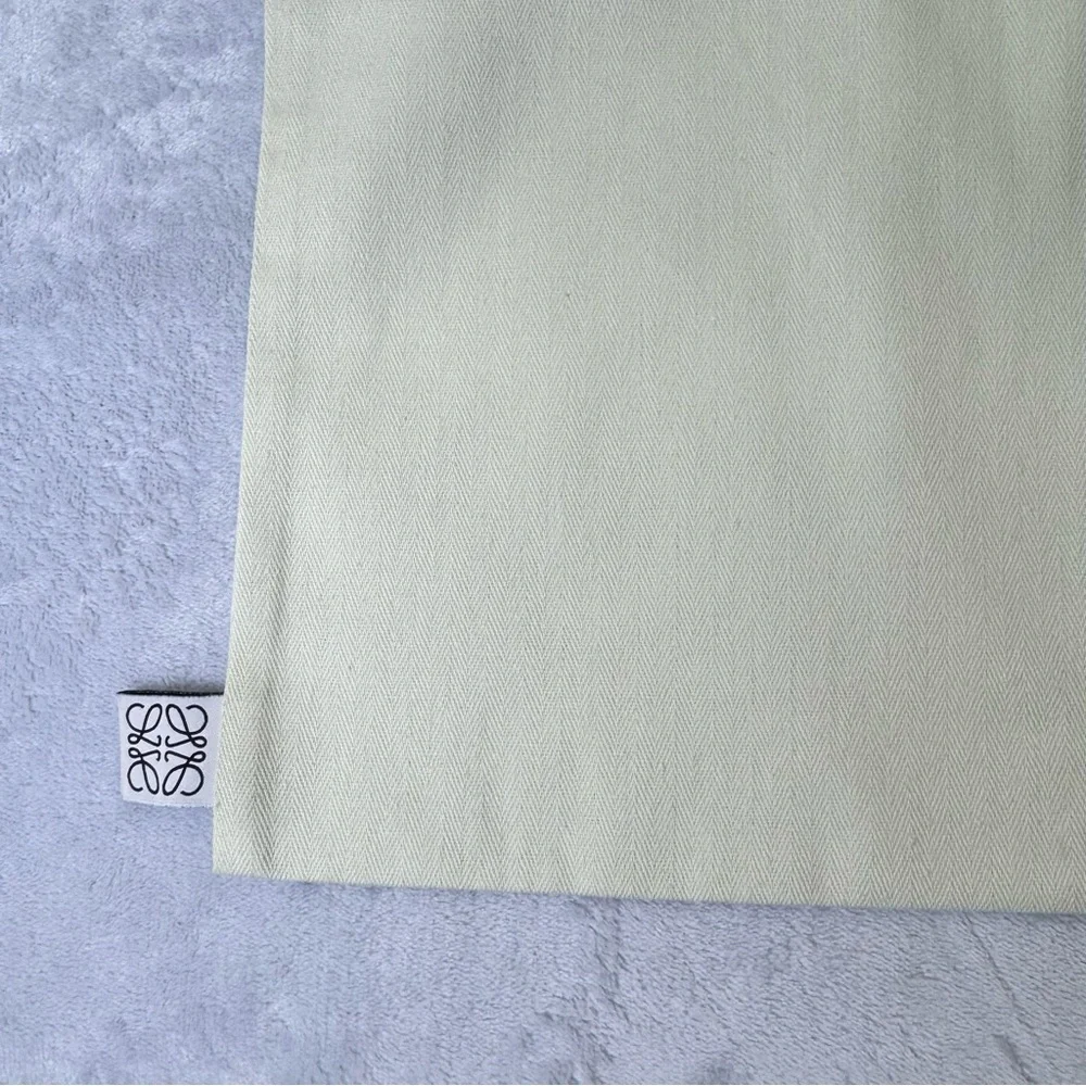 Loewe Drawstring Dust Bag New - Picture 3 of 7